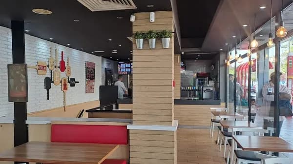 Pizza Hut