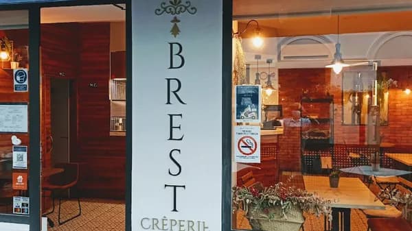 Brest Crêperie | Crepería tradicional bretona