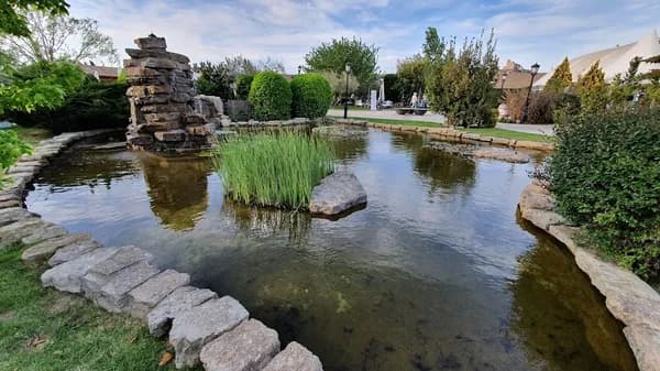 Los Jardines Del Canal