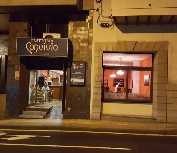 TrattoriaConvivio y Pizza Fritta (Montanara)