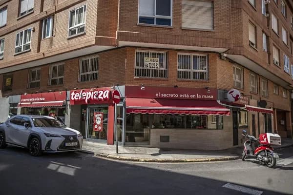 Telepizza Castellón, Cataluña - Comida a Domicilio