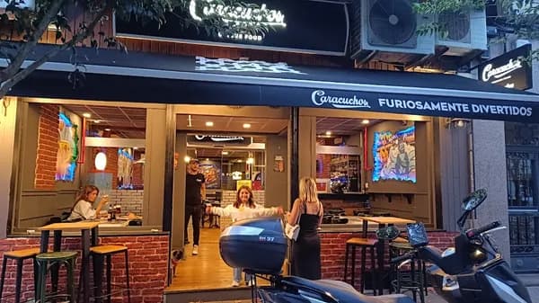 Caracuchos