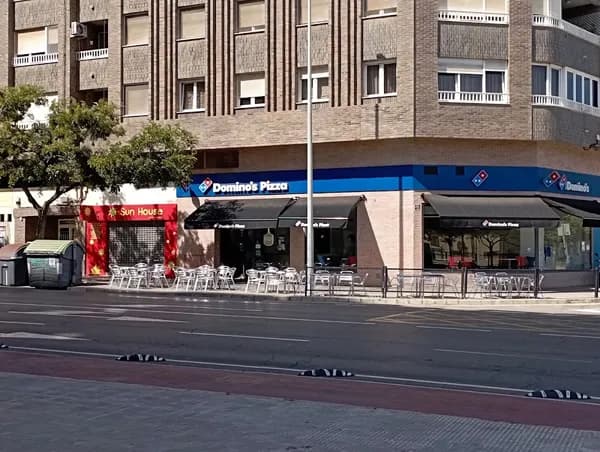 Domino's Pizza