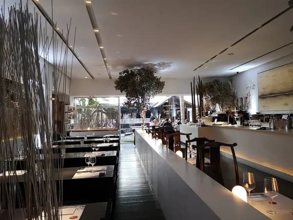Espais Vida – Restaurante Fusión Japonés Mediterráneo