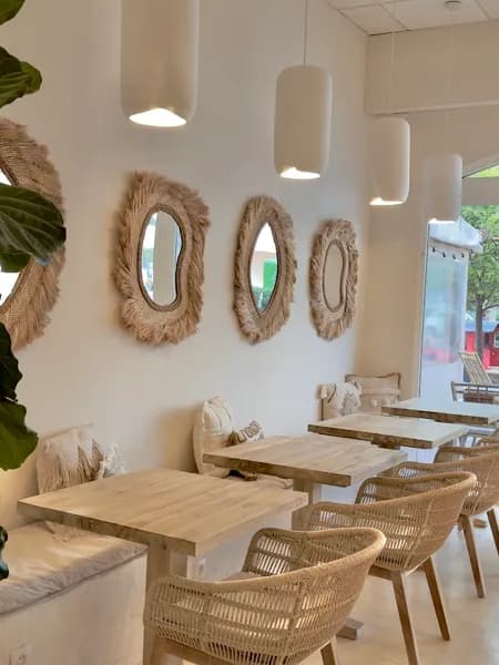 NAIOH - Cafè & Brunch